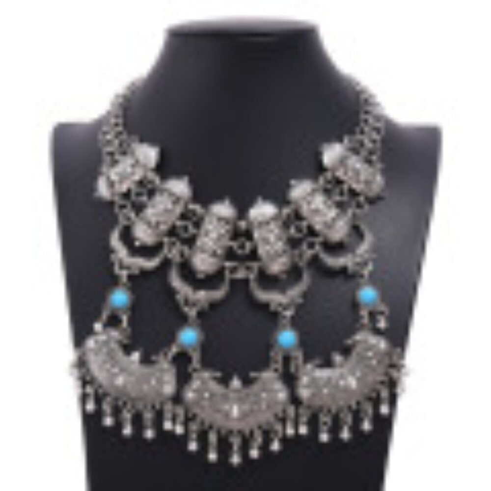 #047 Exaggerated Tassel Necklace Bohemian Ethnic Vintage Turquoise Collarbone